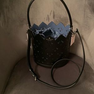 Kate spate dorit black blue bucket
